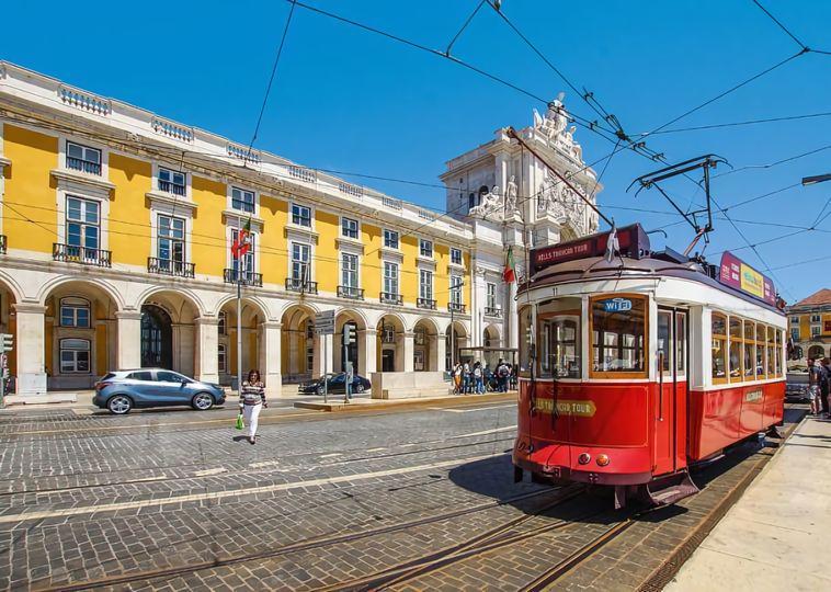 5 Awesome Things to Do in Lisbon, Portugal’s Capital