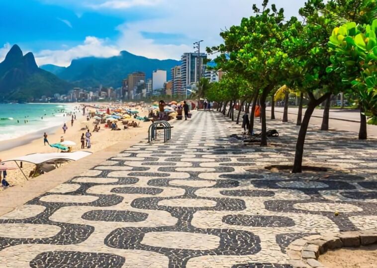Brazil’s Beaches: Where Your Tropical Dreams Come True Brazil’s Beaches: Where Your Tropical Dreams Come True