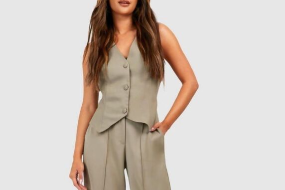 Explore Trendy Looks When Jeans Aren’t Enough