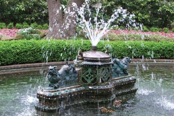 6 Splendid Places, Symbols of Love, in the World